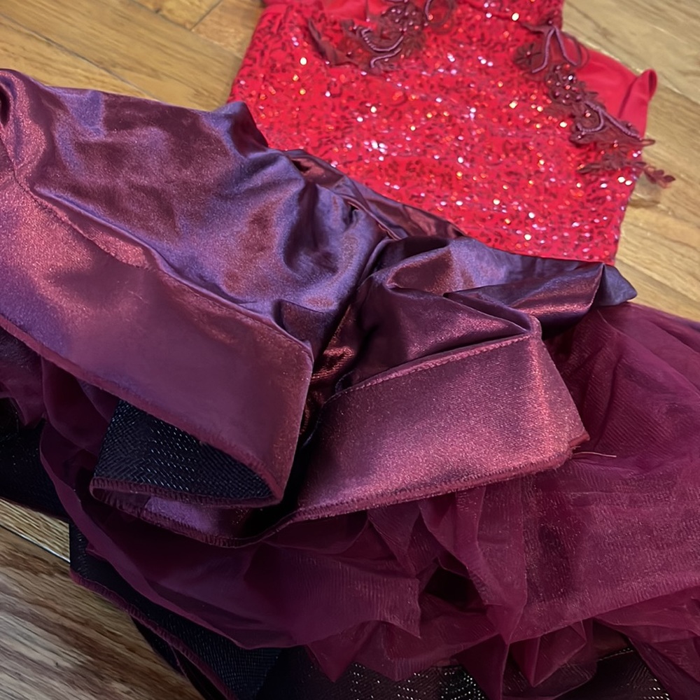 ☀️Weissman Dance Costume Red & Burgundy Sequin Dress SA Small Adult - Picture 4 of 7